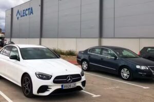 TAXI Mercedes-Benz Almaz&aacute;n