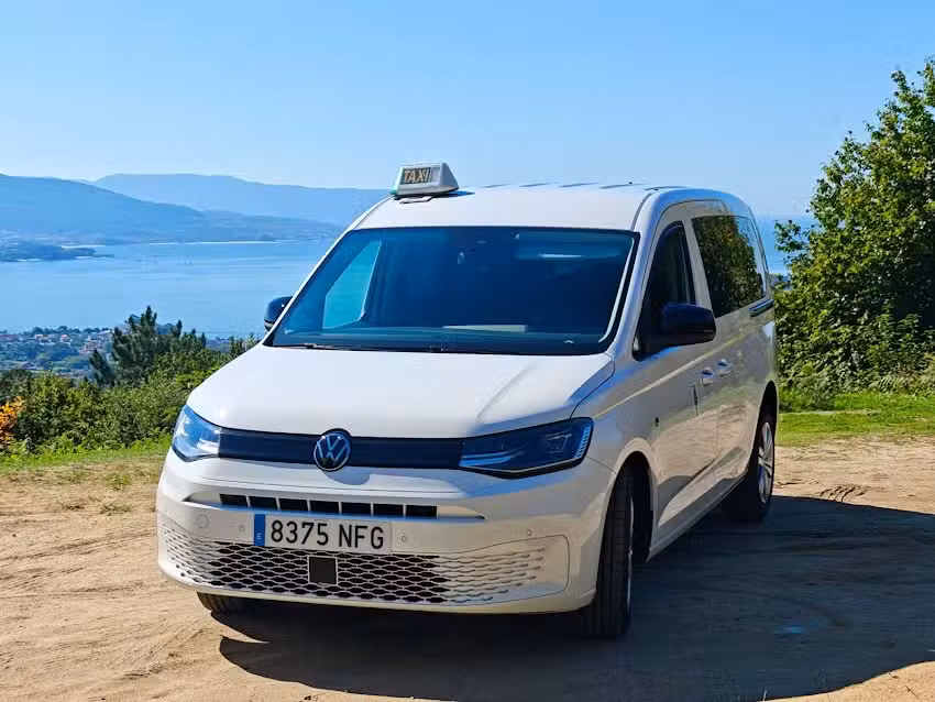 Taxi Moa&ntilde;a Mata