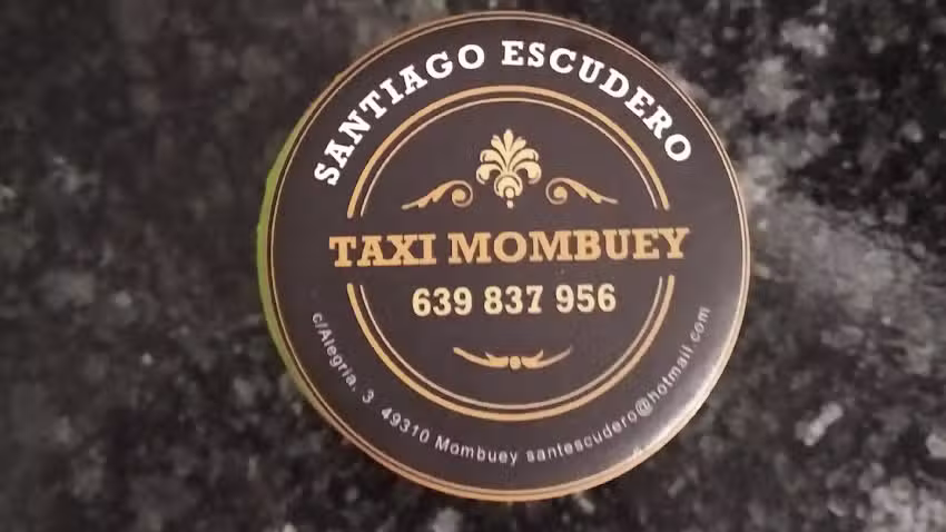 TAXI MOMBUEY