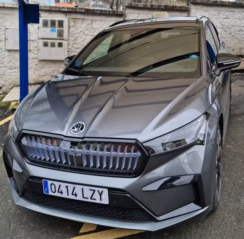 Taxi Muskiz Alex Rodriguez Veh&iacute;culo El&eacute;ctrico.24/7