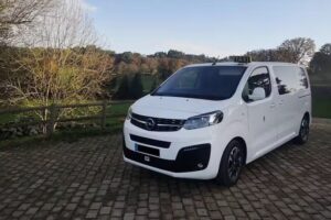 TAXI PALAS DE REI, &Aacute;ngela V&aacute;zquez Varela (7plazas)