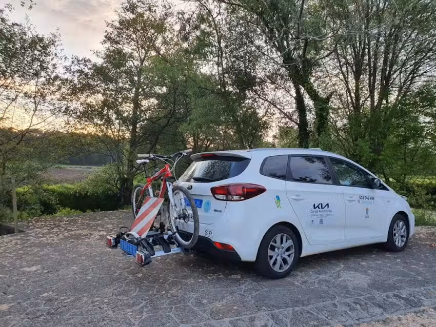 Taxi Ponteceso Corme Jorge y Paula