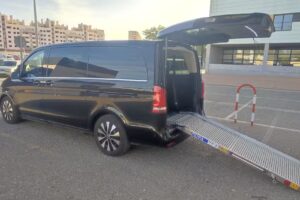 TAXI, Ra&uacute;l Montero