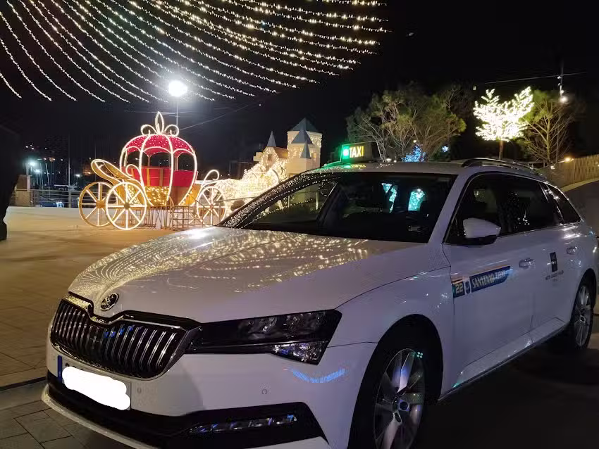 TAXI SANXENXO-PORTONOVO-VILLALONGA/ JOSE GARCIA