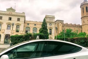 Taxi Tesla Sabadell