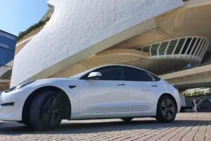 Taxi Tesla Valencia