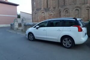 TAXI VILLALPANDO JAVIER