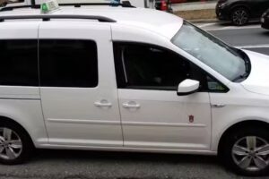 Taxideteo.com. Servicio de taxis en Teo. Pide un taxi en Teo.