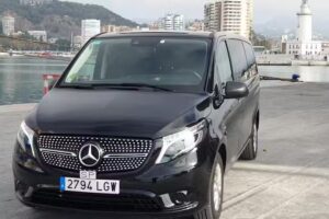 Taxielegancemalaga, Servicio de alquiler de vehículos con conductor