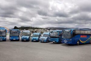 Taxis (5 plazas y 7 plazas), Microbuses y Autobuses. Autos Marbus
