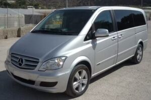 Taxis Albu&ntilde;ol