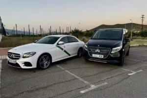 TAXIS EN PLASENCIA Y VALDEOBISPO FÉLIX MONTES 5 Y 8 PLAZAS VEHÍCULOS MERCEDES CON BOLA DE REMOLQUE Y PORTA BICICLETAS