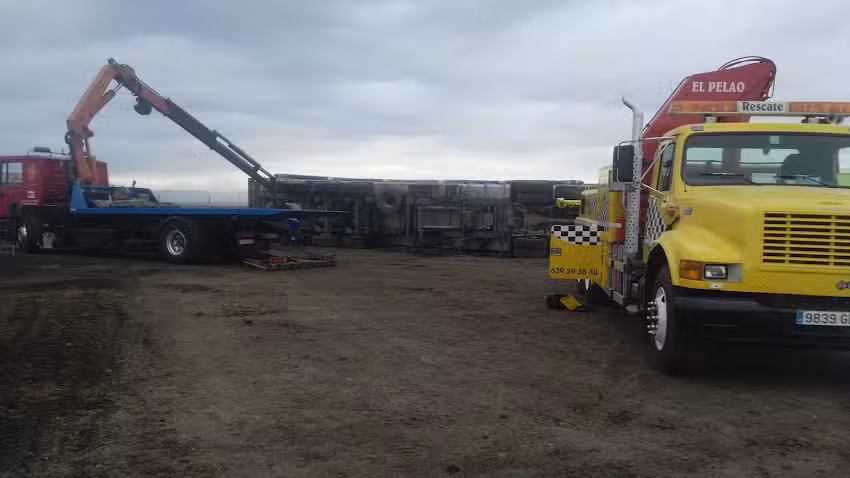 Taxis Gr&uacute;as Y G&oacute;ndolas El Pelao