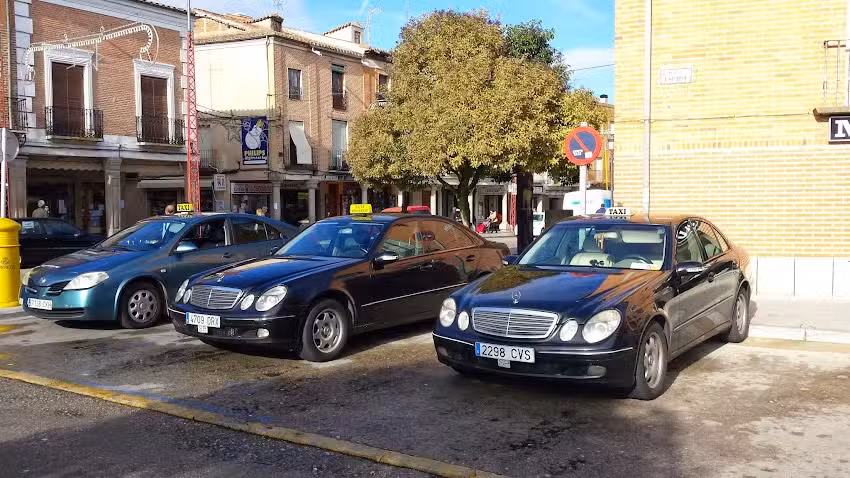 Taxis Pe&ntilde;aranda de Bracamonte