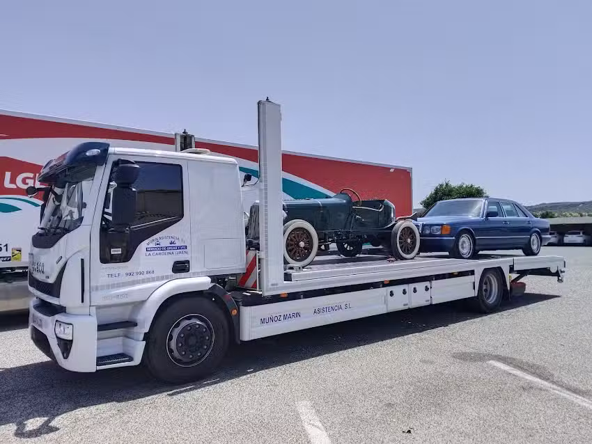 Taxis y Gr&uacute;as MUNOZ MARIN ASISTENCIA SL