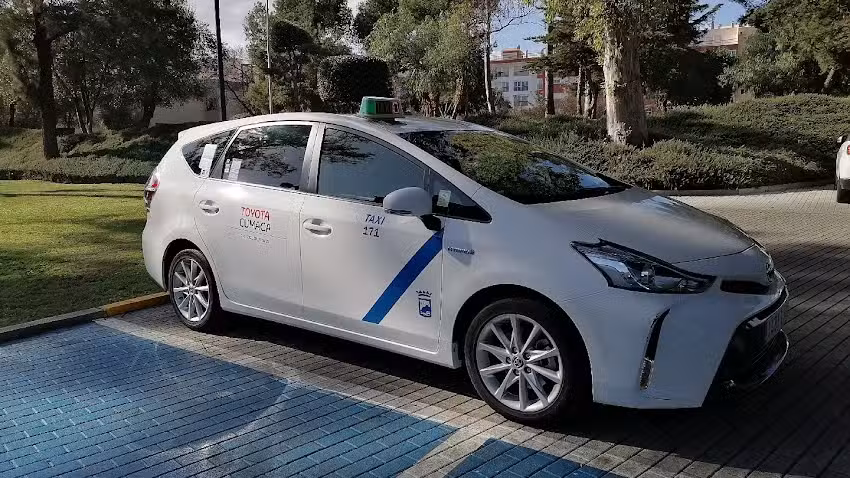 TRANSFER TAXI RESERVE 24H BEFORE WTSAPP