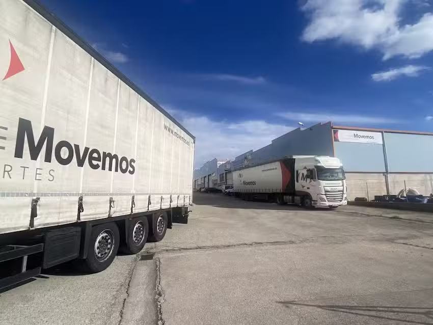 Transportes Movemos, S.L.U.