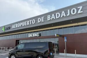 TRASLADOS VIP EXTREMADURA ♿️ TAXI 🚕