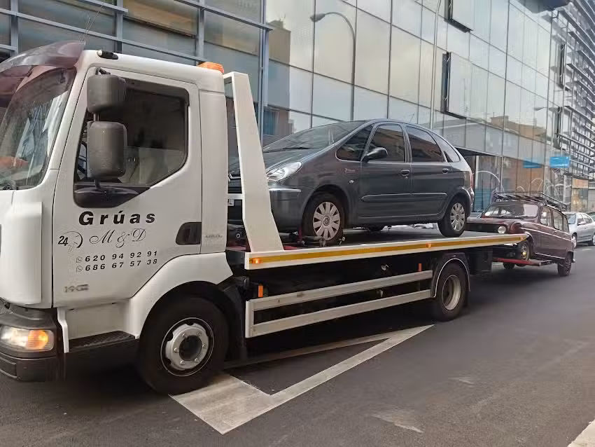 VTC &ndash; TAXI-TRASLADO DE PERSONAS Gruas M&D Gr&uacute;as Batan