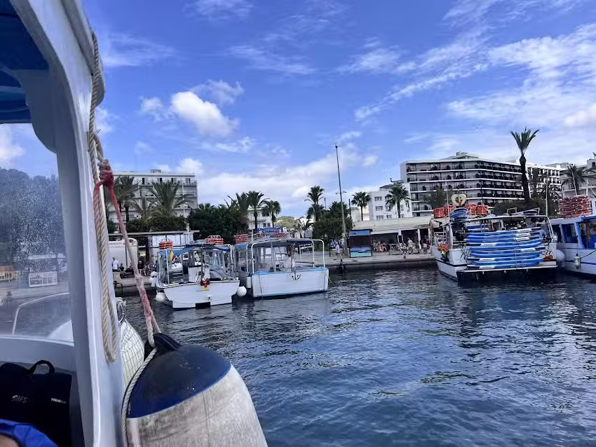 Water taxi -Taxi boat San Antonio Bay
